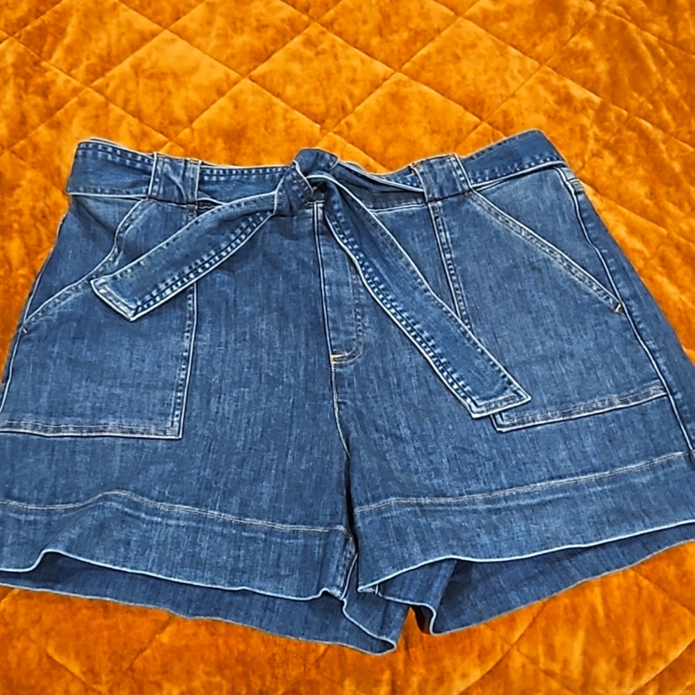 Spanx tie-waist jean shorts XL